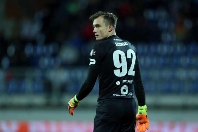 Göztepe, Jakub Szumski'yle yakından ilgileniyor haberinin görseli