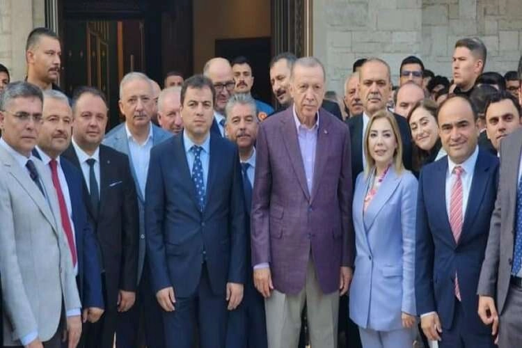 Cumhurbaşkanı Erdoğan bayram namazını Muğla'da kıldı haberinin görseli