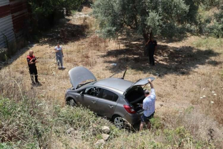 Aydın'da kaza: Otomobil araziye uçtu haberinin görseli