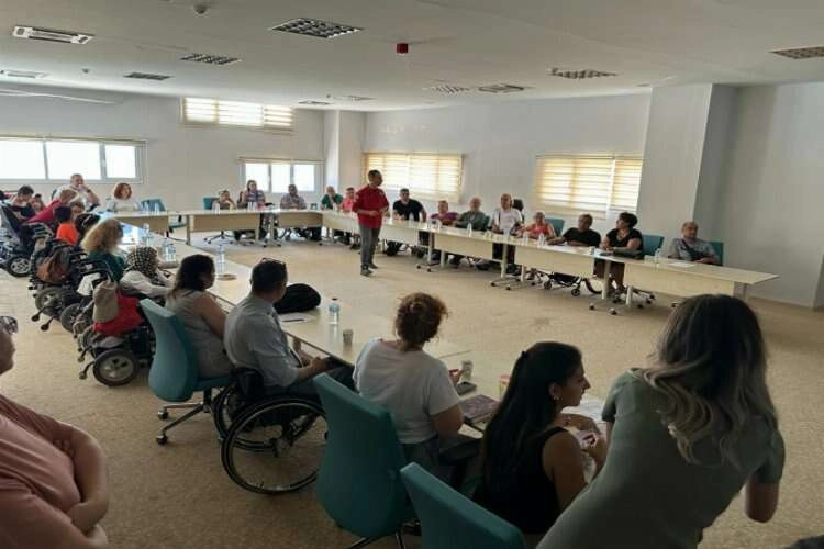 Engelsizmir “afet” eğitimlerine başladı  haberinin görseli