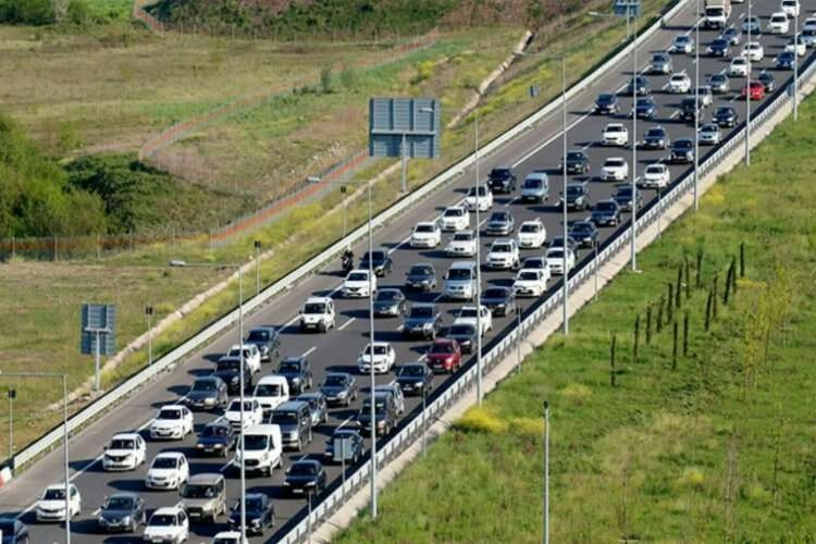 Araç sürücüleri dikkat! Bu detayları okumadan yola çıkmayın! haberinin görseli