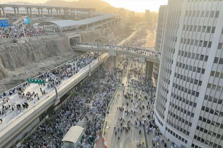 Hacılar memleketlerine dönmeye başladı haberinin görseli