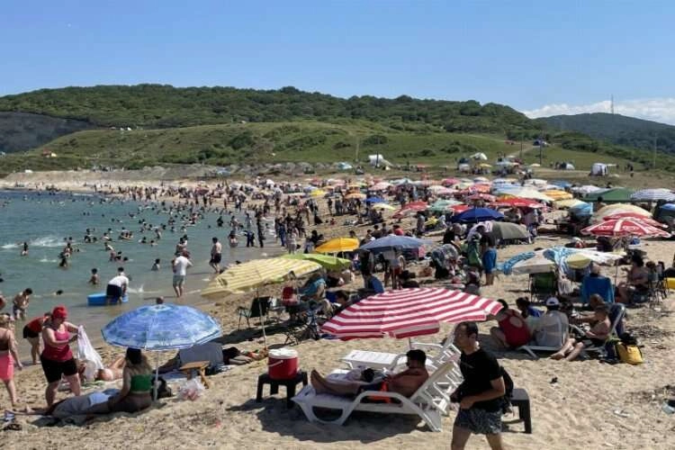 İğneada ve Kıyıköy sahillerinde bayram hareketliliği haberinin görseli