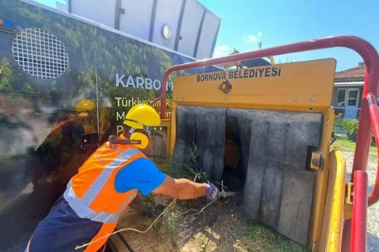Bornova’da atıklar kompost gübreye dönüşüyor haberinin görseli