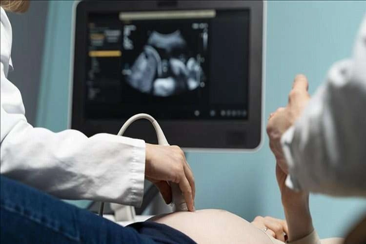 Her 100 çiftten 15'inde kısırlığa rastlanıyor haberinin görseli