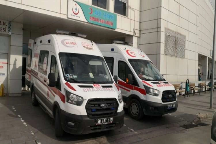 Mutfak tüpü patladı, ev alev alev yandı haberinin görseli