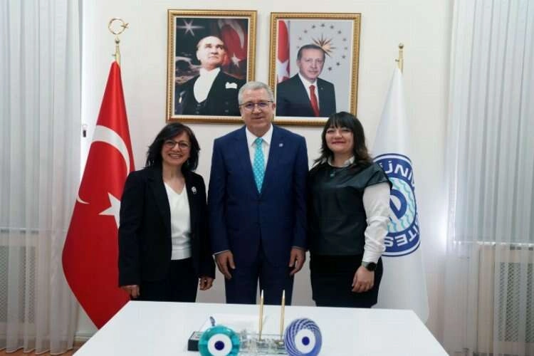 “Akıllı ayna” diyabet hastalarını sevindirecek haberinin görseli