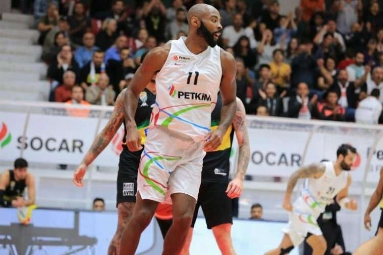 Petkimspor, Jeremy Simmons'dan vazgeçmedi