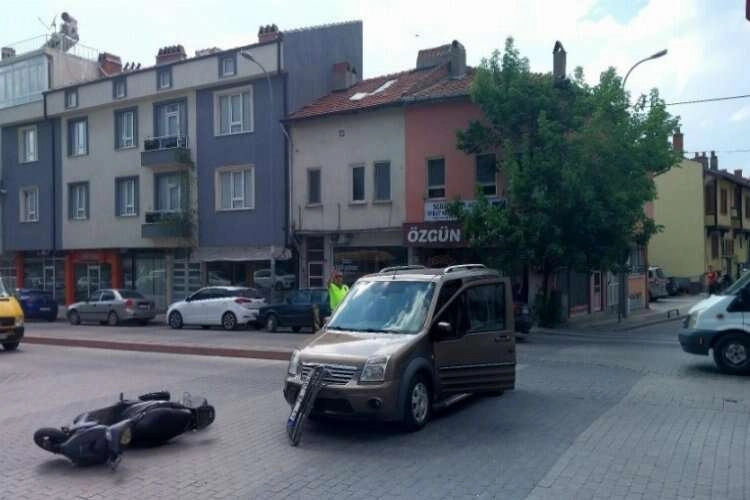 Kütahya Tavşanlı'da trafik kazası haberinin görseli