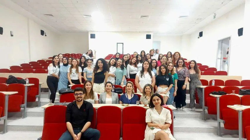 EBELİK HAMİLELİKTE AĞIZ BAKIM VE DİŞ SAĞLIĞI (1)
