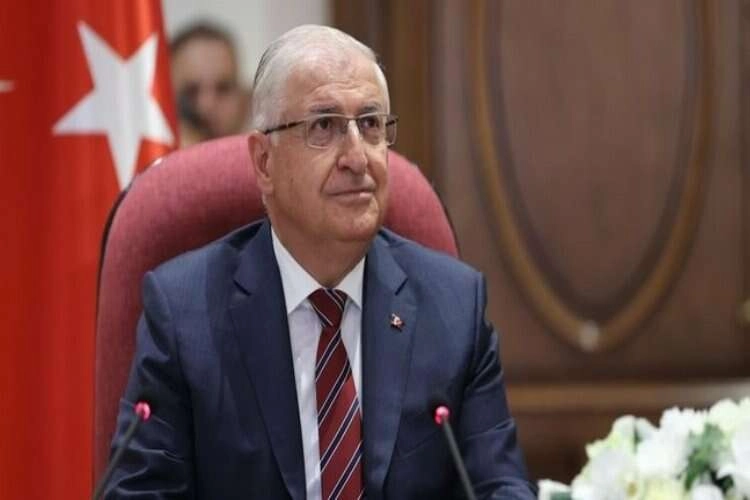Bakan Güler, Yunan mevkidaşı ile görüştü haberinin görseli
