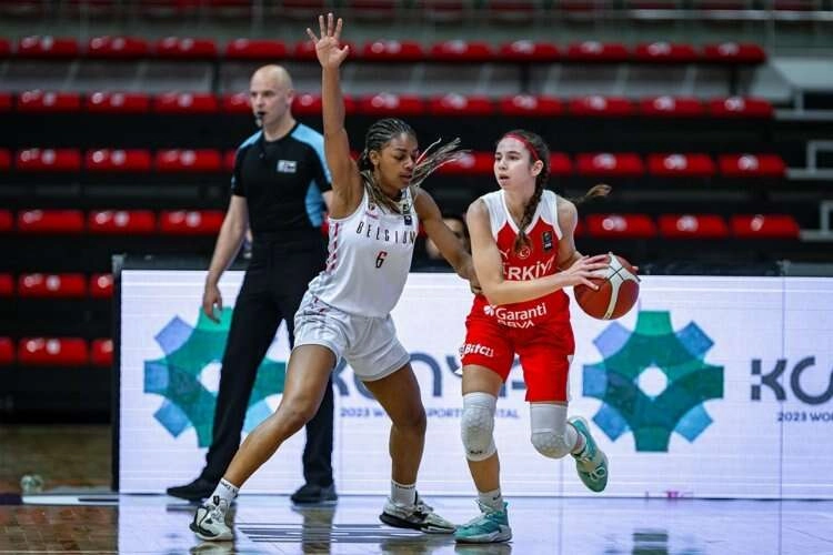 18 Yaş Altı Kız Basketbol Milli Takımı çeyrek finalde haberinin görseli