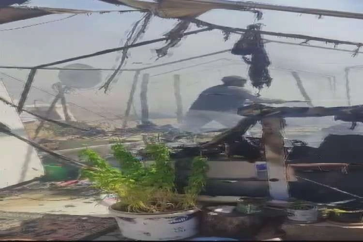 Hatay'da çadır kentte korkutan yangın! haberinin görseli