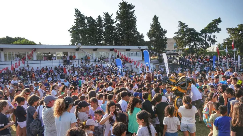 Çeşme Belediyespor Yaz Spor Okulları büyük bir coşkuyla başladı5