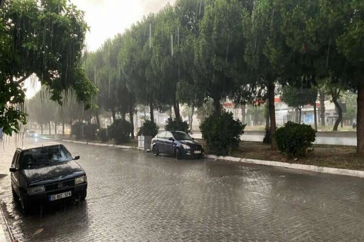 Aydın’da sağanak yağışa hazırlıksız yakalandı haberinin görseli