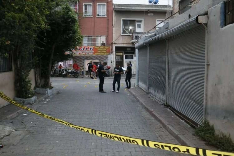 Adana’da akraba kavgası can aldı haberinin görseli