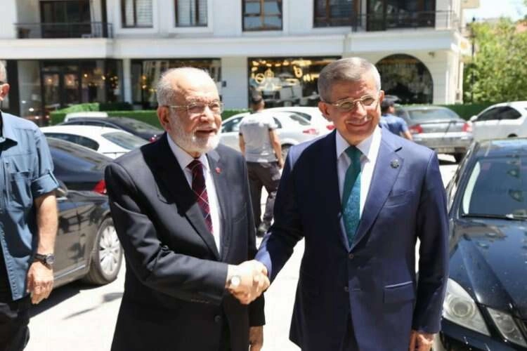 Meclis’te yeni grup: Saadet ve Gelecek Partisi anlaştı haberinin görseli