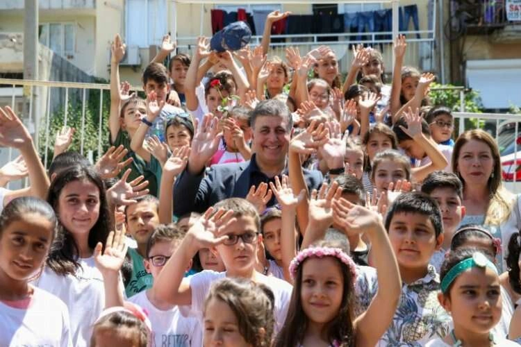 Karşıyaka Macera Parkı'na yoğun ilgi haberinin görseli