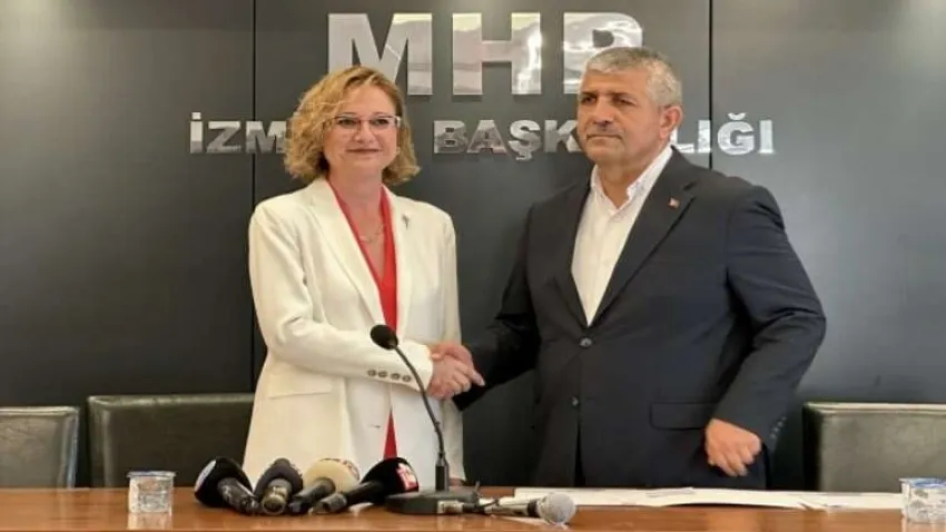 İYİ Partili Arzu Yıldırım, MHP'ye geçti haberinin görseli
