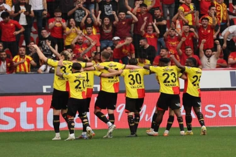 Göztepe - Southampton maçı saat değişikliği haberinin görseli