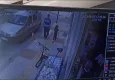 Torunuyla bilikte aracın altında kaldı