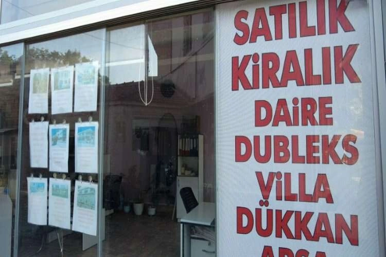 İzmir'de kışın kiralık konut sıkıntısı artabilir haberinin görseli