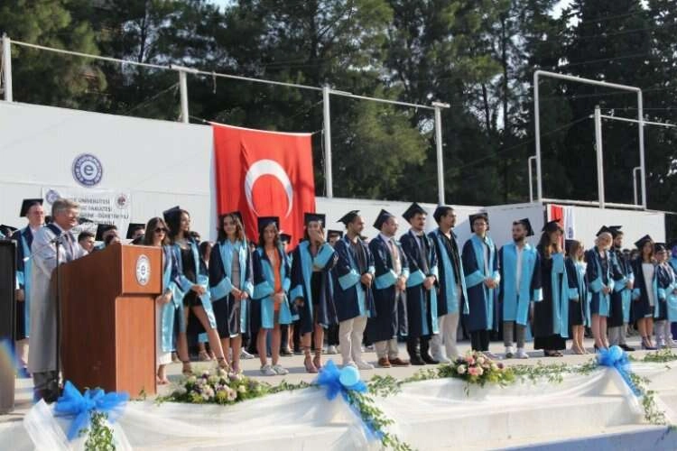EÜ Edebiyat Fakültesi öğrecileri kep attı haberinin görseli
