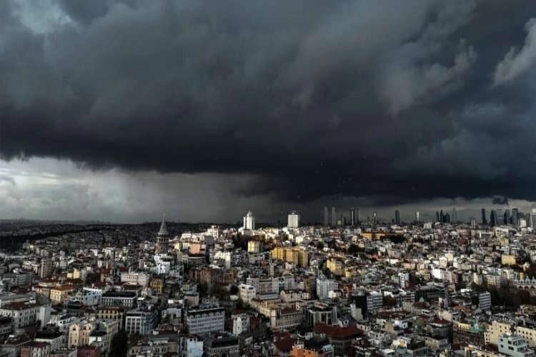 Kuvvetli yağış uyarısı: İstanbul Valisi uyardı! haberinin görseli