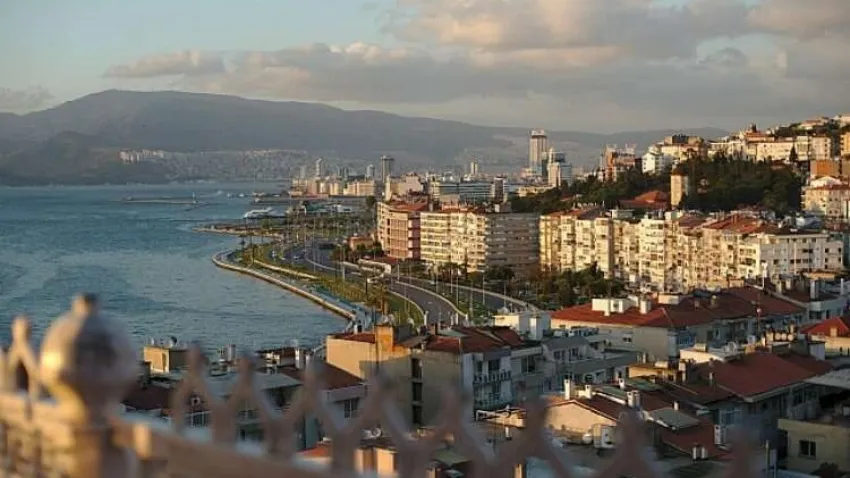 İzmir'de bugün hava nasıl olacak? 7.07.2023 haberinin görseli