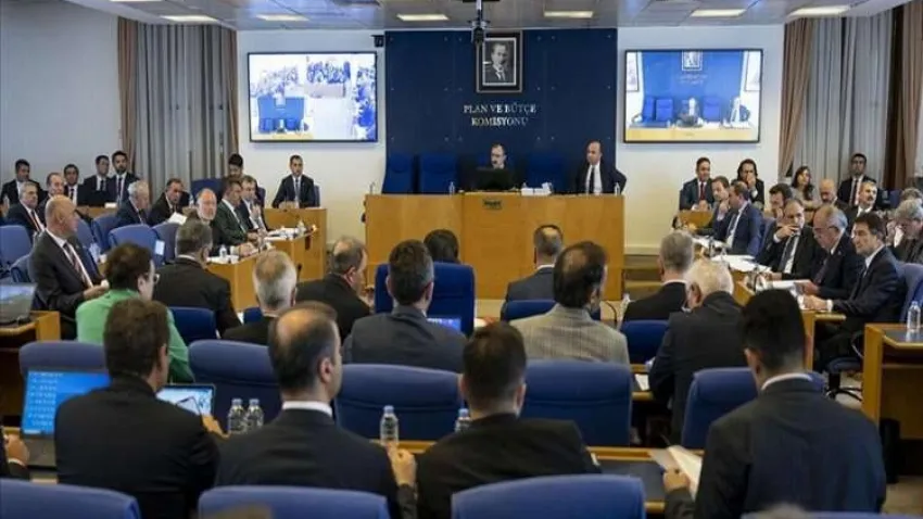 Memur maaşı teklifi görüşmeleri başladı haberinin görseli