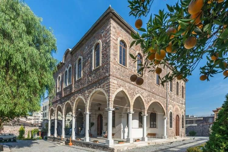 Teodoridis, Aziz Vukolos Kilisesi hakkında konuştu haberinin görseli