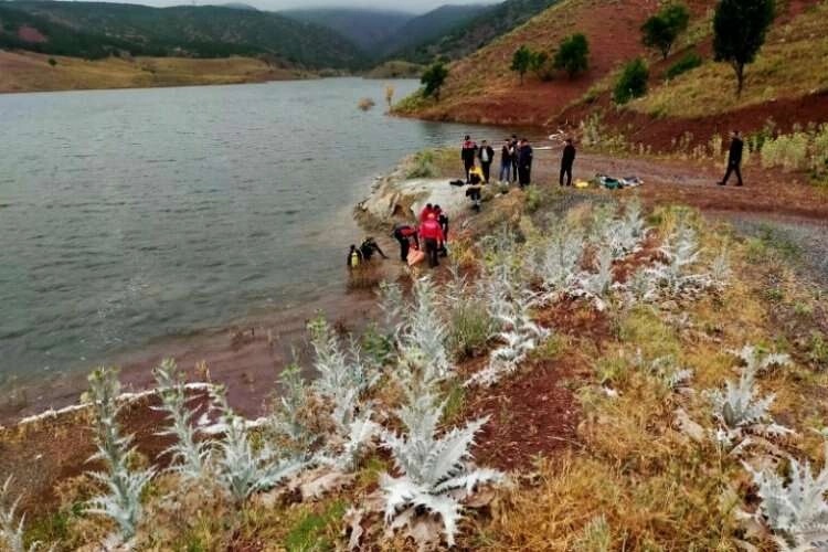 Sulama göletine giren genç hayatını kaybetti haberinin görseli