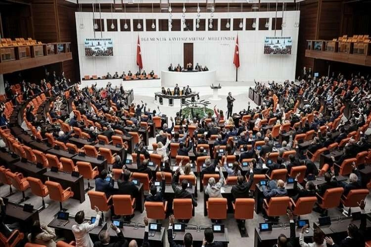 TBMM'den memur maaşı ve emekli aylığı mesaisi haberinin görseli