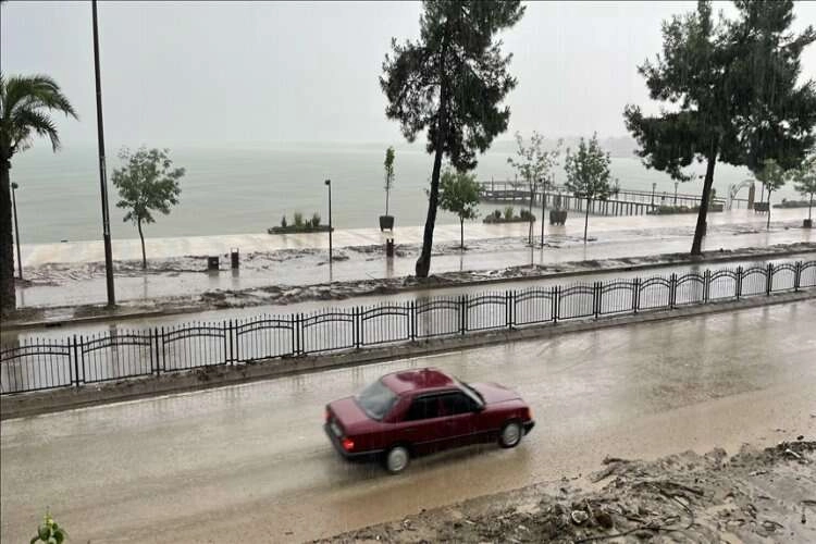 Karadeniz Sahil Yolu ulaşıma açıldı