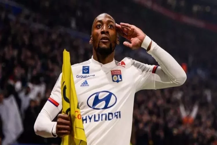 Fenerbahçe'nin forvet listesindeki Karl Toko Ekambi kimdir? haberinin görseli