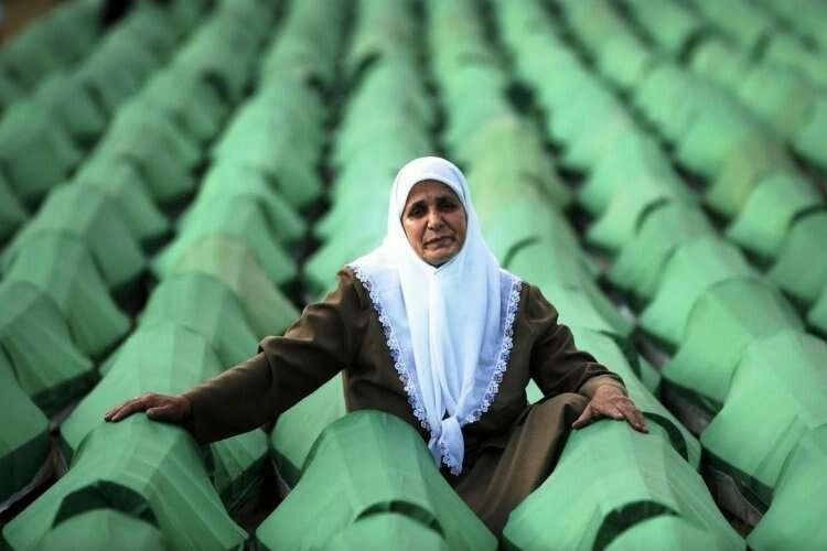 Srebrenitsa'da ne oldu? Srebrenitsa katliamı nedir? haberinin görseli
