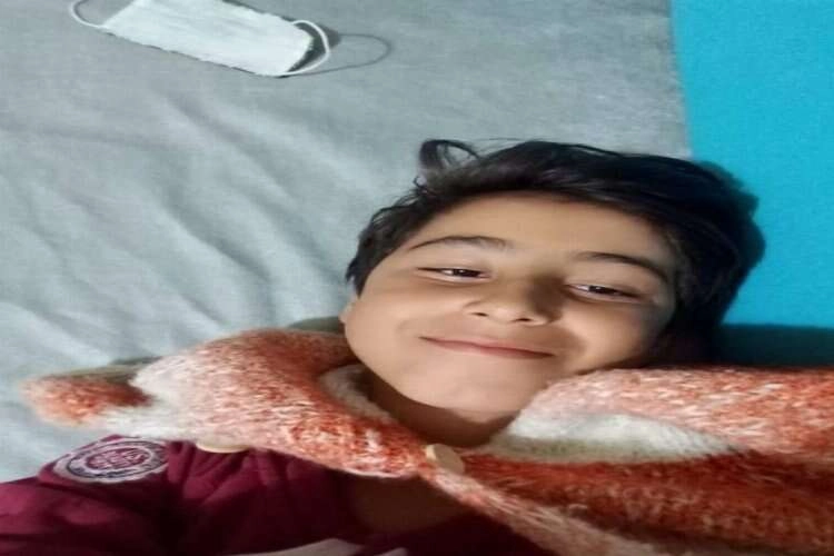 Uşak'ta tomobil ile motosiklet çarpıştı haberinin görseli