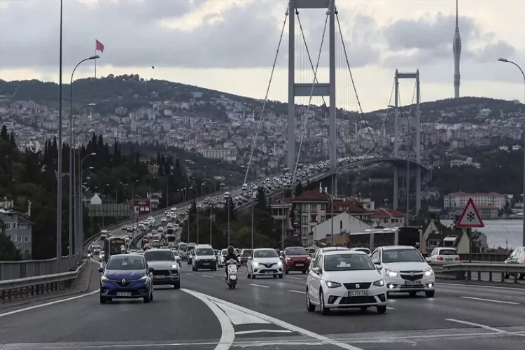 Köprü ve otoyol geçiş ücretlerine zam!