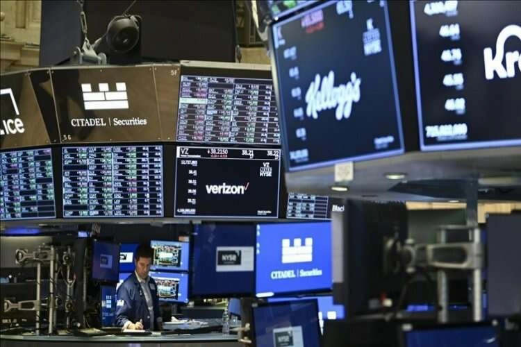 Küresel piyasalar pozitif bir seyir izliyor haberinin görseli