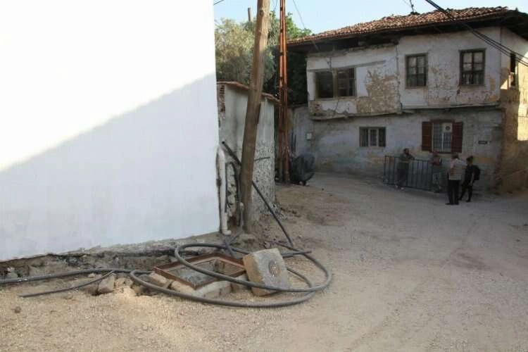 Doğal gaz çukuru genç kızın hayatını kararttı haberinin görseli