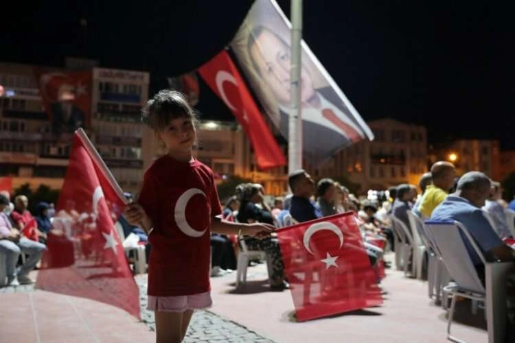 Aliağa'da 15 Temmuz anma programı düzenlendi haberinin görseli