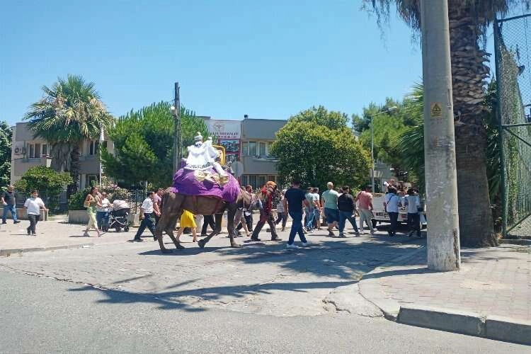 Aydın’da deve kültürü yaşatılmaya devam ediliyor haberinin görseli