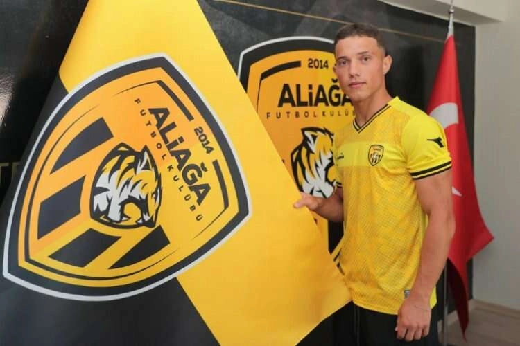 İsmail Kulet Aliağaspor FK'da oynayacak haberinin görseli