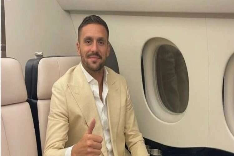 Dusan Tadic, Fenerbahçe için İstanbul'da haberinin görseli