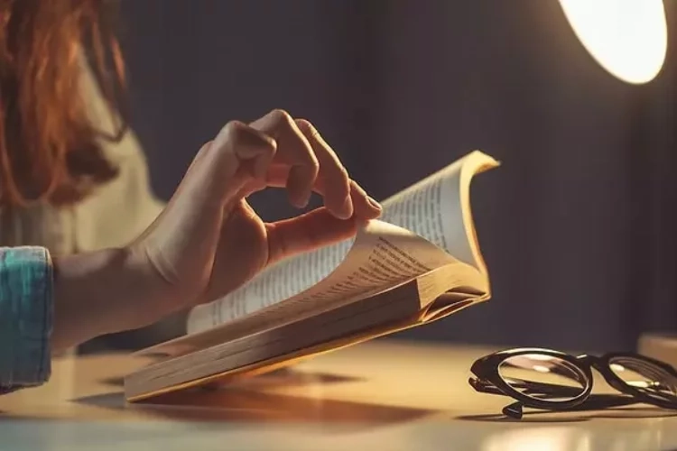Boş vakitlerinizde okuyabileceğiniz kitap önerileri haberinin görseli