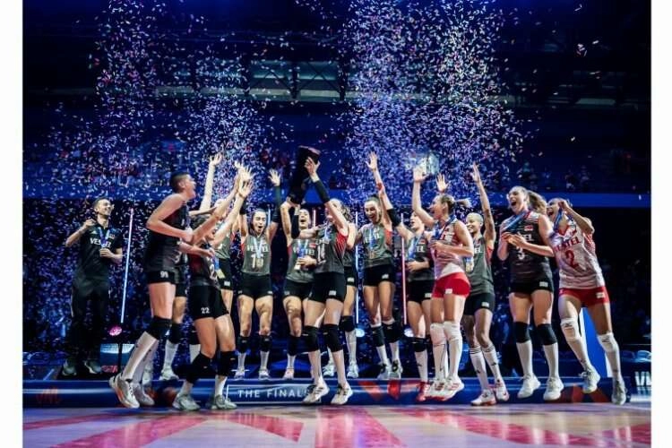 A Milli Kadın Voleybol Takımı tarih yazdı haberinin görseli
