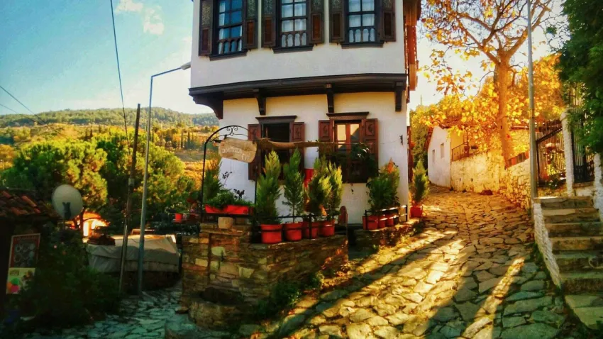 selçuk1_ilkses