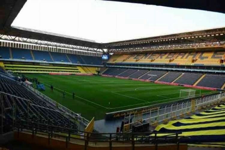 UEFA açıkladı: 3 büyüklerden Avrupa kupaları final başvurusu haberinin görseli