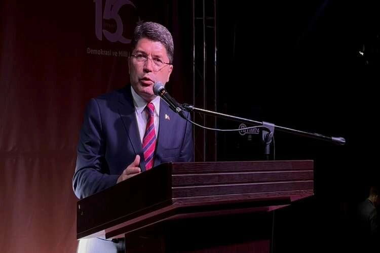 Adli tatil dönemi 20 Temmuz'da başlıyor haberinin görseli