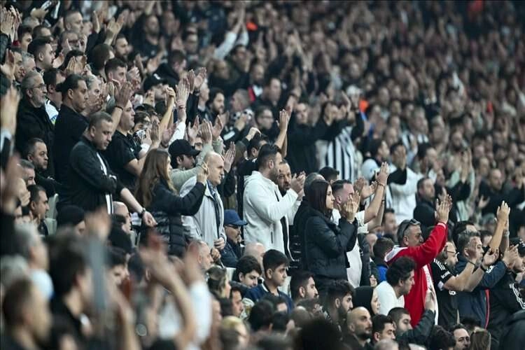 Beşiktaş'ta kombine biletleri satışa sunuldu